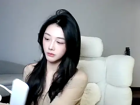 MedeLineayr online show from March 1, 2026, 3:14 pm