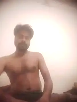 soni8850 online show from April 23, 2026, 7:05 pm