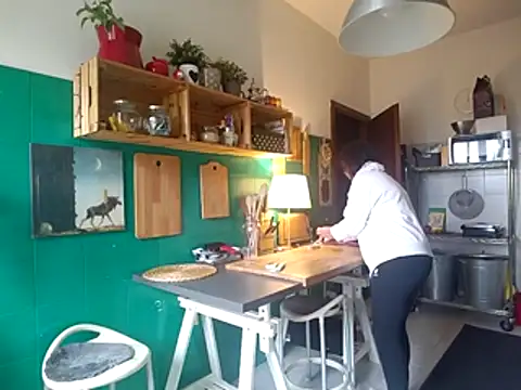 Ginevra01 online show from April 13, 2026, 10:10 am