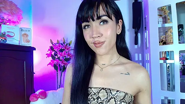 Yiyii online show from May 16, 2026, 9:39 am