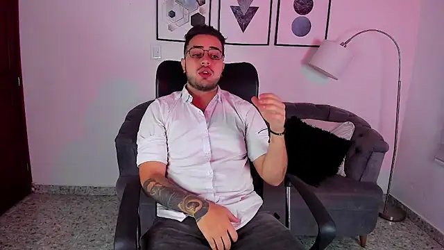 Snapshot of ethan_grace chatting on February 27, 2026, 12:05 pm ethan grace online show from February 27, 2026, 12:05 pm