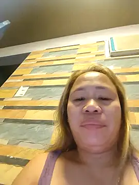 squirtshantal online show from January 15, 2026, 11:48 am