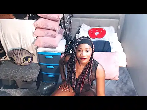 Snapshot of alanalaurent15 chatting on February 19, 2026, 9:05 am alanalaurent15 online show from February 19, 2026, 9:05 am