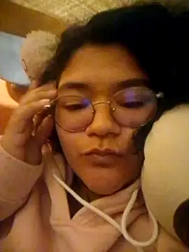 Snapshot of DarkReed chatting on February 18, 2026, 4:41 am DarkReed online show from February 18, 2026, 4:41 am