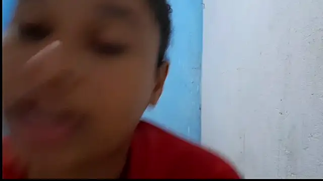 Snapshot of MadelynStamant chatting on April 6, 2026, 12:06 pm MadelynStamant online show from April 6, 2026, 12:06 pm