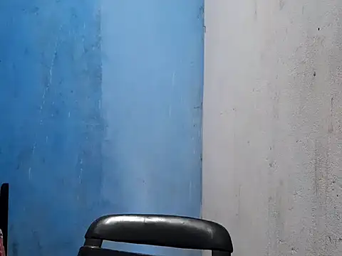 Snapshot of MadelynStamant chatting on April 15, 2026, 1:51 pm MadelynStamant online show from April 15, 2026, 1:51 pm