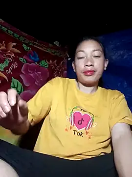 Susuu5790 online show from March 2, 2026, 8:37 pm