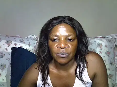 Snapshot of CASSANDRASTONE46xxx chatting on July 13, 2026, 6:27 am CASSANDRASTONE46xxx online show from July 13, 2026, 6:27 am