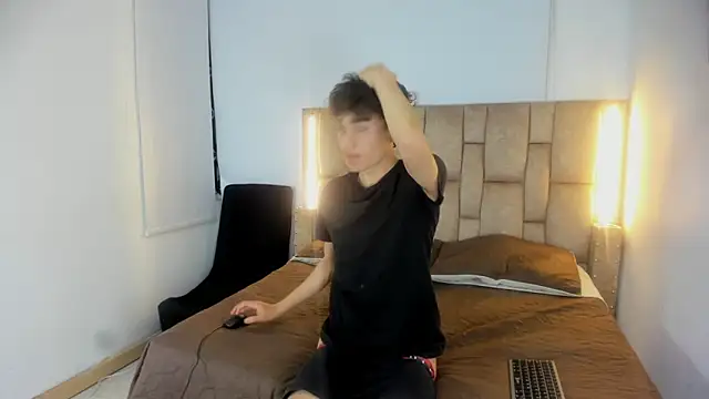 Noir Sebas online show from March 6, 2026, 3:03 am