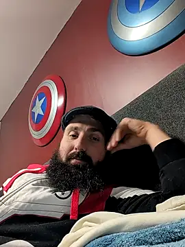daddyboucher69 online show from May 7, 2026, 5:07 pm