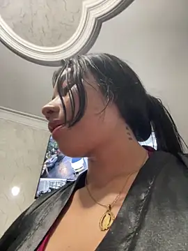 Snapshot of eimmy__skinny chatting on May 13, 2026, 11:00 pm eimmy skinny online show from May 13, 2026, 11:00 pm