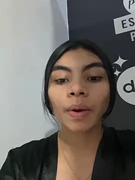 Snapshot of eimmy__skinny chatting on May 15, 2026, 11:01 pm eimmy skinny online show from May 15, 2026, 11:01 pm