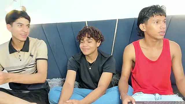 Snapshot of kleiver_cum18 chatting on February 14, 2026, 12:57 pm kleiver cum18 online show from February 14, 2026, 12:57 pm