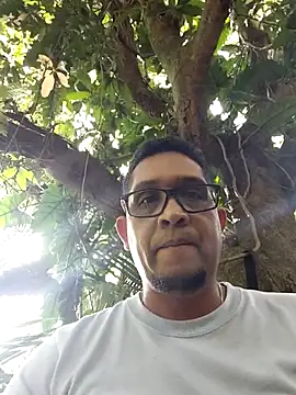 Snapshot of gordogruesa chatting on June 25, 2026, 8:46 pm gordogruesa online show from June 25, 2026, 8:46 pm