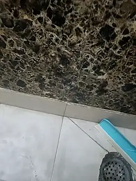 ashi16969 online show from February 18, 2026, 9:16 am