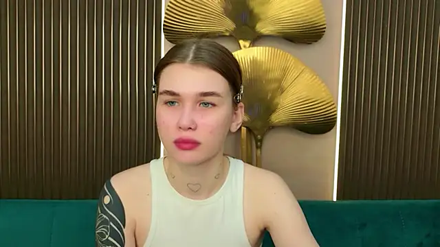 Snapshot of Hana_Watt chatting on March 17, 2026, 8:50 am Hana Watt online show from March 17, 2026, 8:50 am