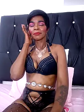 Snapshot of MaturePrettyLady01 chatting on March 17, 2026, 10:40 am MaturePrettyLady01 online show from March 17, 2026, 10:40 am