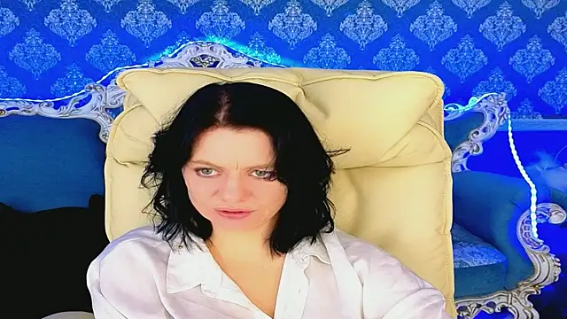 Ingrit tass online show from April 2, 2026, 1:20 pm