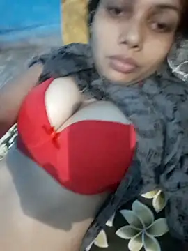 Horny Girl VIP online show from May 25, 2026, 3:23 am