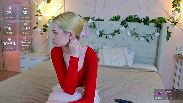 JadenLove  online show from May 25, 2026, 5:30 pm