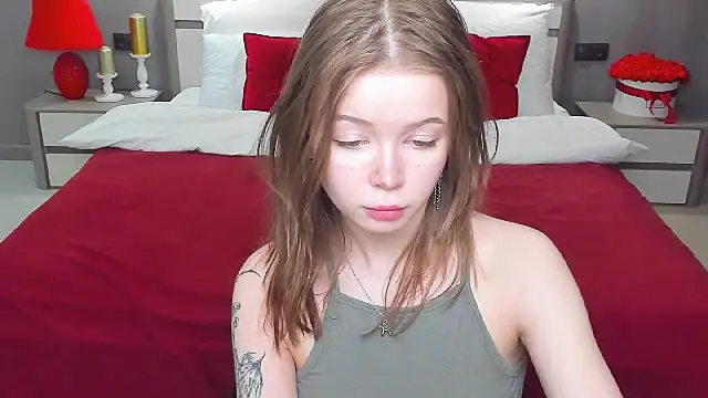 Violetta  Dreams online show from April 25, 2026, 2:25 pm