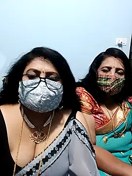 Snapshot of Kannadasexywifes chatting on May 12, 2026, 2:25 pm Kannadasexywifes online show from May 12, 2026, 2:25 pm