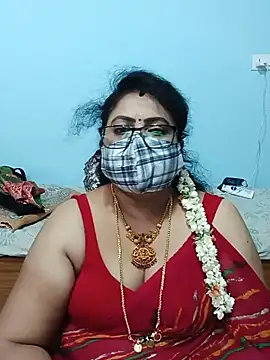 Snapshot of Kannadasexywifes chatting on May 17, 2026, 11:39 am Kannadasexywifes online show from May 17, 2026, 11:39 am