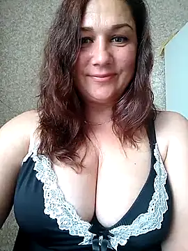 Snapshot of Susan8421 chatting on June 22, 2026, 2:14 pm Susan8421 online show from June 22, 2026, 2:14 pm