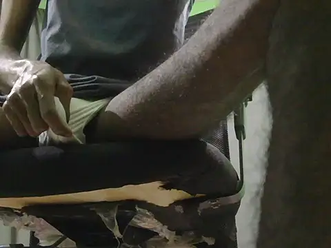 Snapshot of Sexyoreoslim34 chatting on February 15, 2026, 10:25 am Sexyoreoslim34 online show from February 15, 2026, 10:25 am