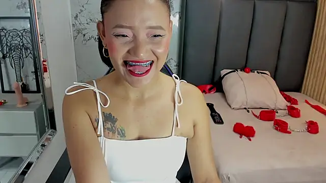 abby zoee online show from May 27, 2026, 12:13 pm
