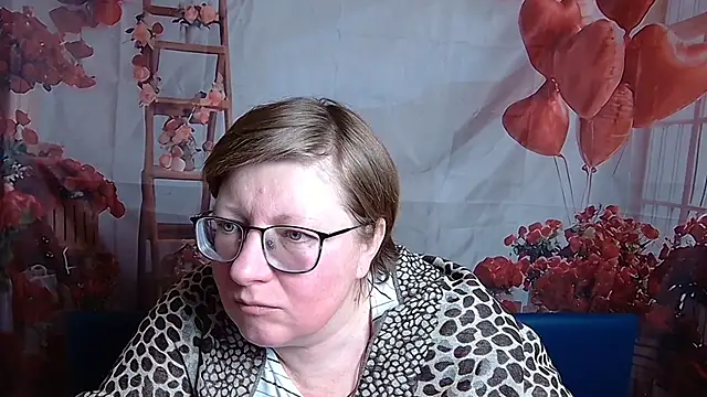 Snapshot of RadaChudna chatting on February 19, 2026, 6:09 am RadaChudna online show from February 19, 2026, 6:09 am