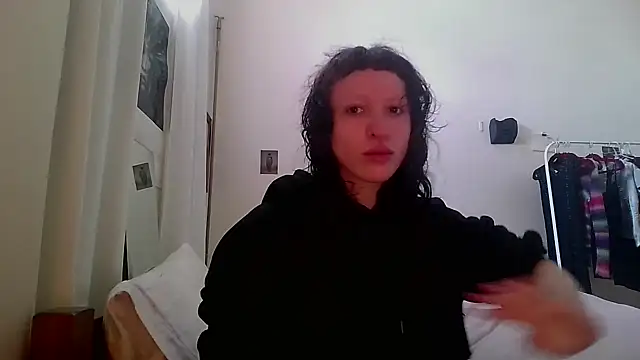 rhizomata online show from June 5, 2026, 9:04 am