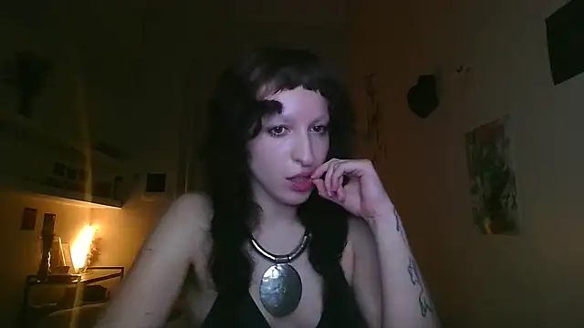 rhizomata online show from June 5, 2026, 9:09 pm