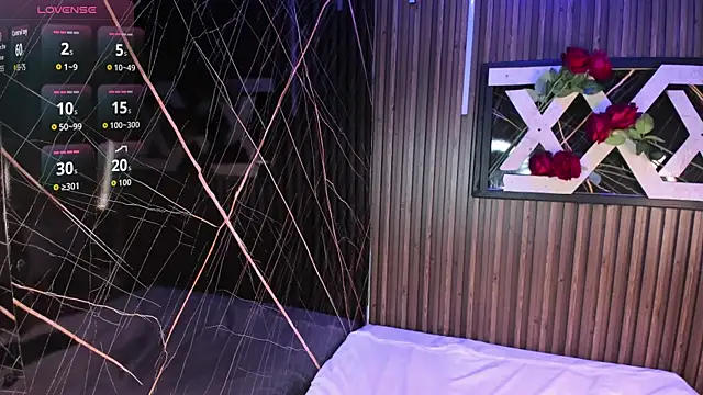 Snapshot of CamilaParisi chatting on February 25, 2026, 11:42 am CamilaParisi online show from February 25, 2026, 11:42 am