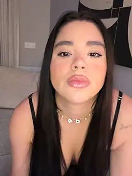 Snapshot of lanaprado chatting on April 5, 2026, 12:41 am lanaprado online show from April 5, 2026, 12:41 am