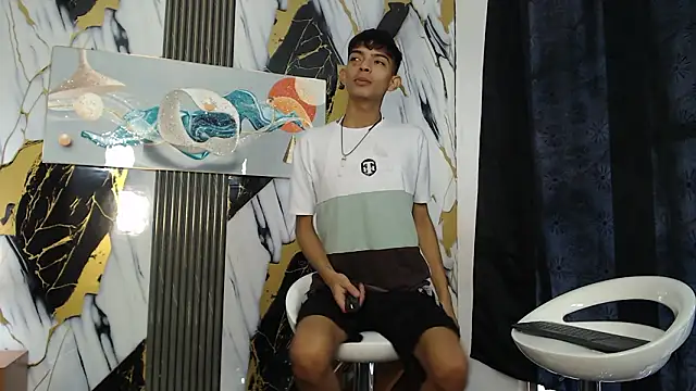 KITTY BOSH online show from March 4, 2026, 1:39 pm