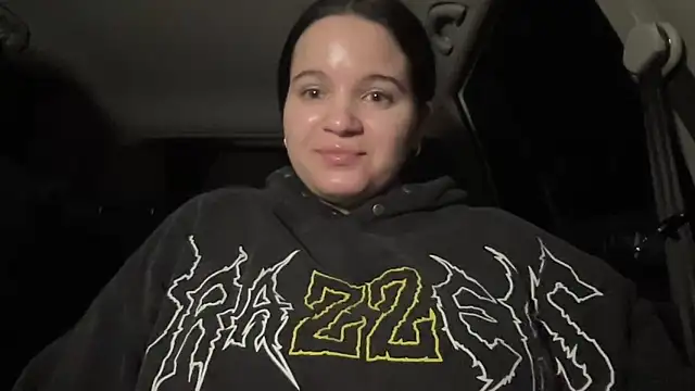 SoyOceanne online show from April 8, 2026, 2:55 am