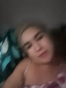 Snapshot of violet-grey chatting on February 15, 2026, 1:52 pm violet-grey online show from February 15, 2026, 1:52 pm