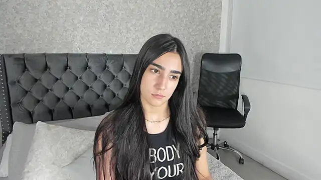 Anika H online show from May 29, 2026, 12:36 pm