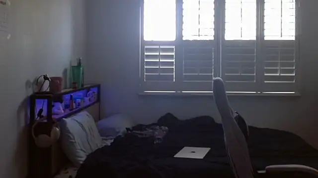 Snapshot of yourmila1 chatting on February 27, 2026, 11:16 pm yourmila1 online show from February 27, 2026, 11:16 pm