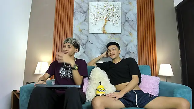 Snapshot of YOUNG_BOYS_HELL chatting on February 26, 2026, 1:15 am YOUNG BOYS HELL online show from February 26, 2026, 1:15 am