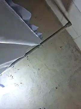 Snapshot of Penecitonoob chatting on March 4, 2026, 7:47 am Penecitonoob online show from March 4, 2026, 7:47 am