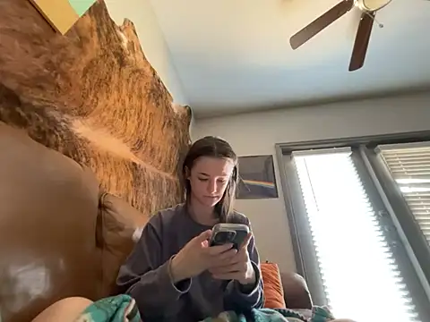 ash10alex online show from March 30, 2026, 6:53 pm