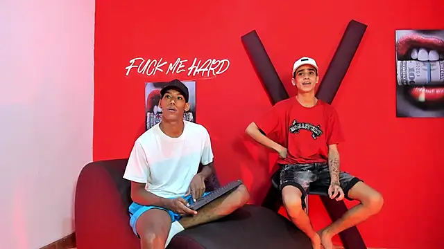 GREEN BOYS online show from February 14, 2026, 7:27 am