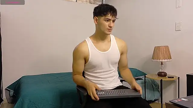 Snapshot of Kael_Switch chatting on February 21, 2026, 10:11 pm Kael Switch online show from February 21, 2026, 10:11 pm