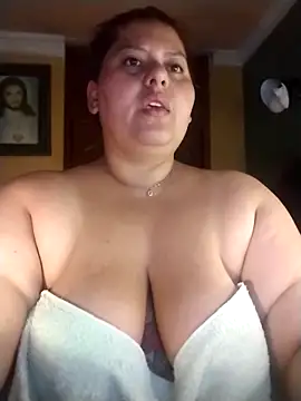 chanelxoxo18 online show from March 29, 2026, 11:21 am