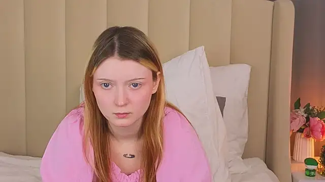 AlyssFrost online show from May 29, 2026, 3:59 am