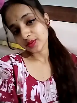 samayra1144 online show from April 10, 2026, 9:47 am