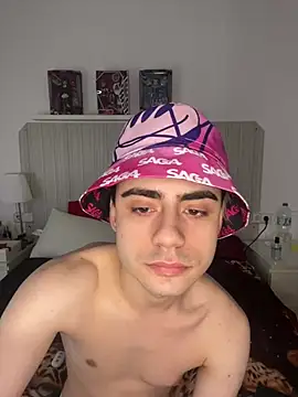 Snapshot of YourFavouriteTwink chatting on February 26, 2026, 2:05 pm YourFavouriteTwink online show from February 26, 2026, 2:05 pm