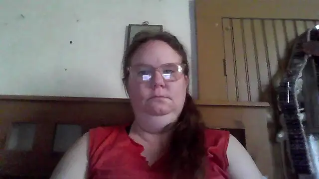 naughty queen1 online show from May 4, 2026, 11:06 am
